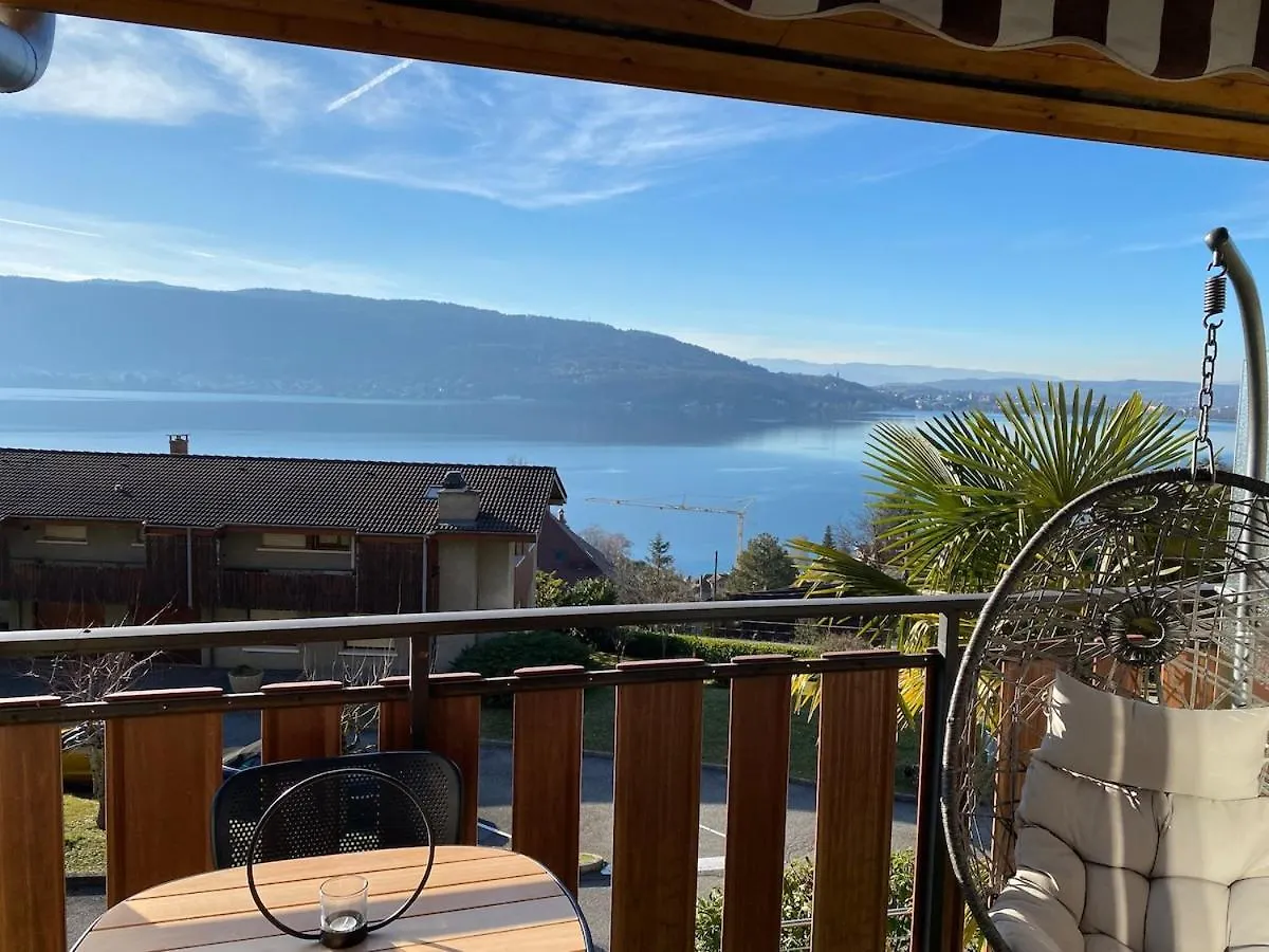 Appartement La Lumiere Du Lac, Duplex Avec Vue Lac, Parking Veyrier-du-Lac Frankrijk